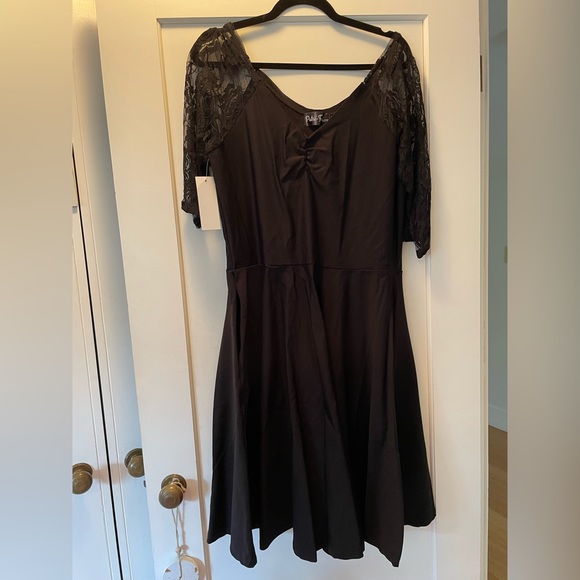 🖤 Gorgeous BNWT Valentina Putre Fashion Dress XXL 🖤 - Picture 2 of 9